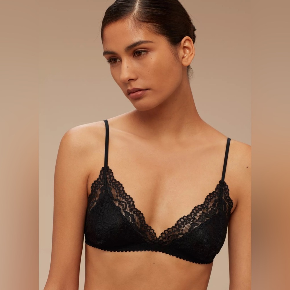 Set of two Aritzia Talula bralettes